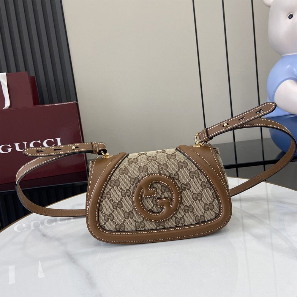 Gucci Blondie small shoulder bag